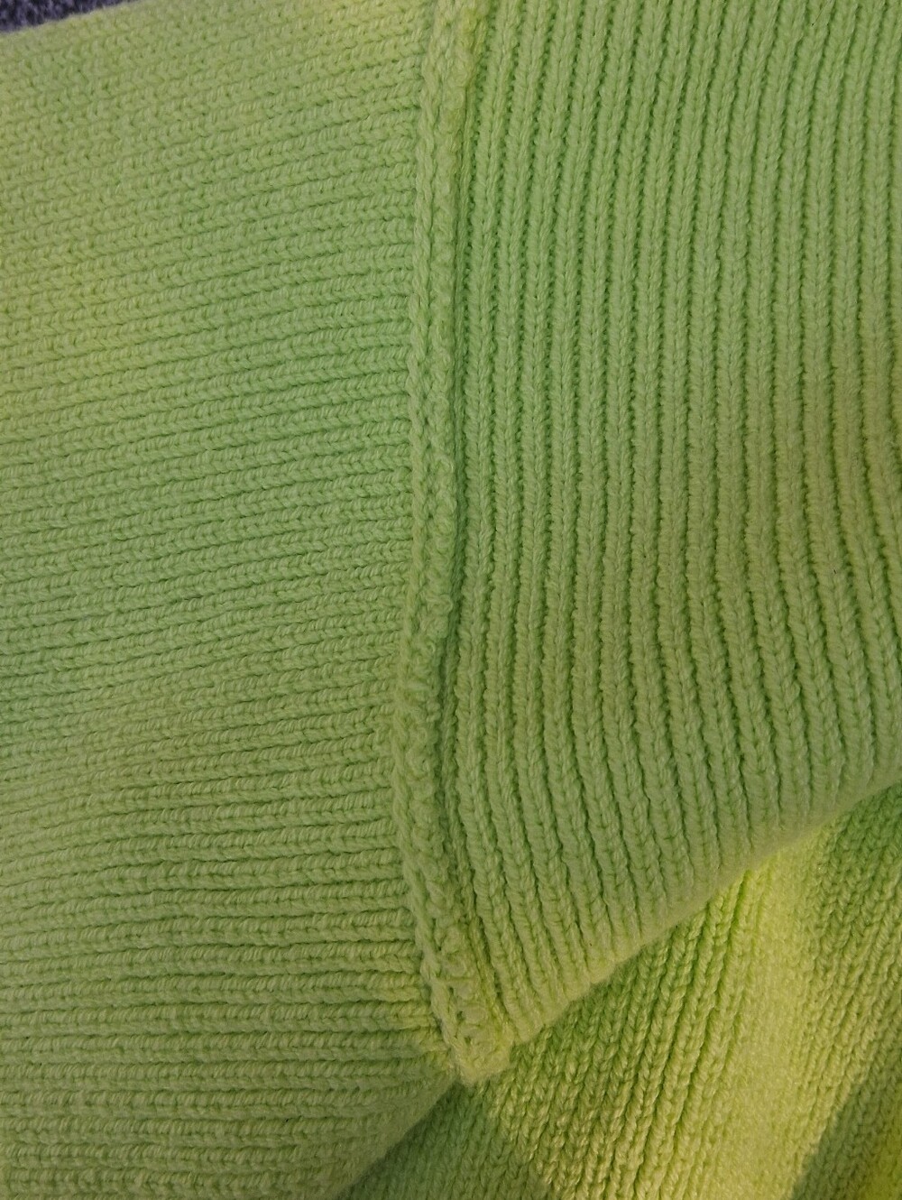 ✨️BRAND NEW✨️ Free People Lime Green Knit Sweater 💚 - Picture 8 of 10